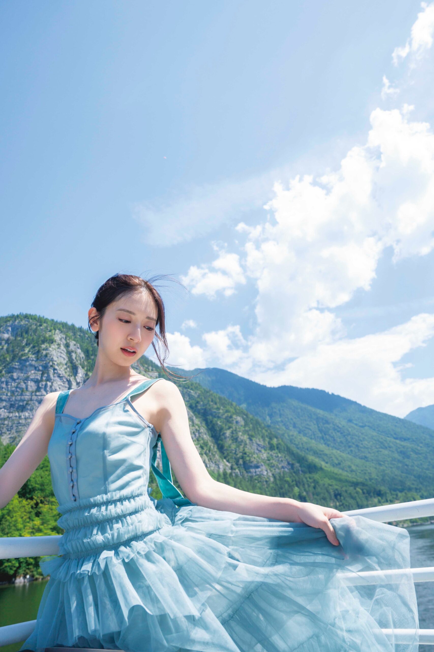 金村美玖 かねむらみくグラビア水着画像 2枚目