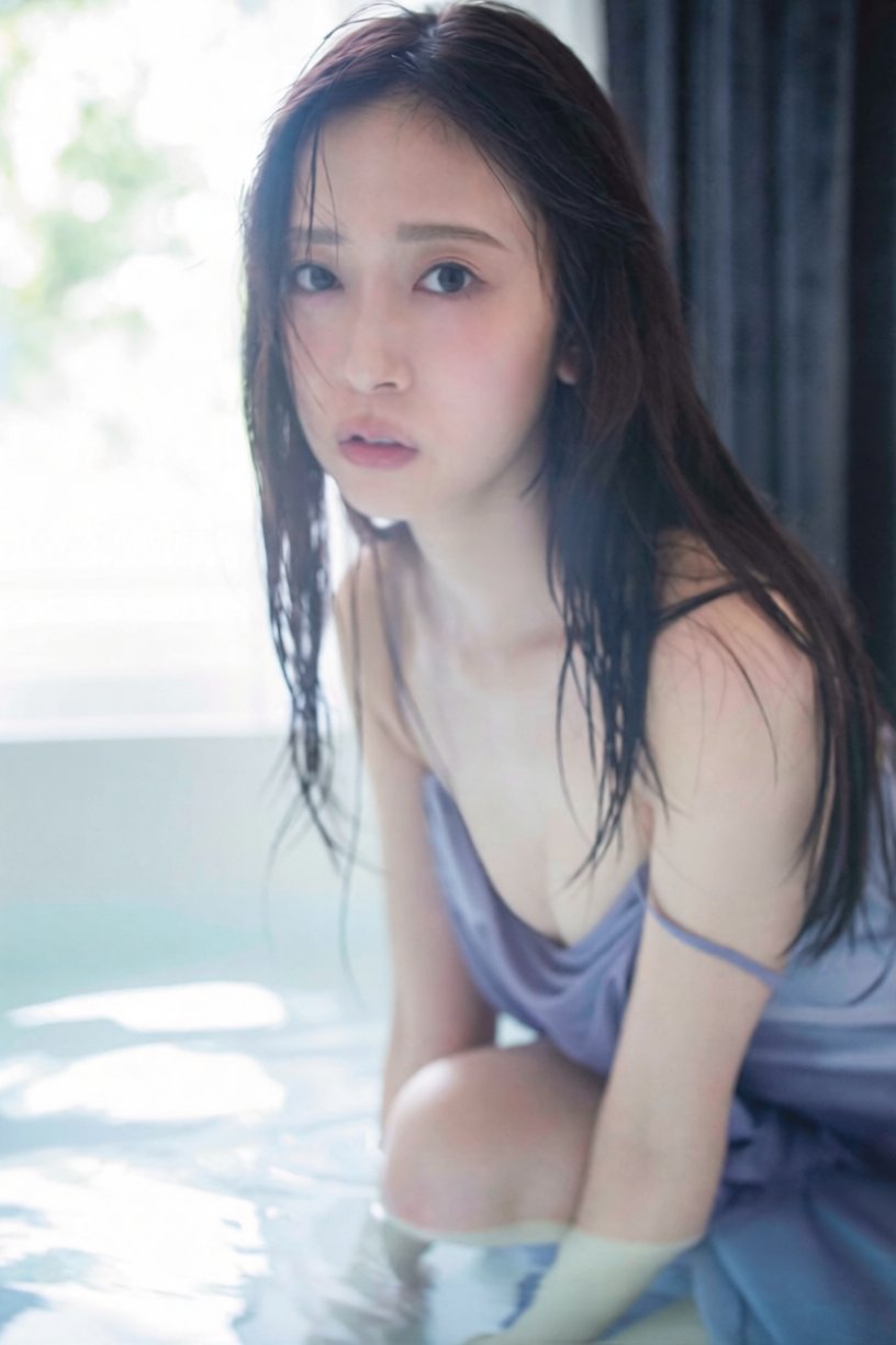 金村美玖 かねむらみくグラビア水着画像 8枚目