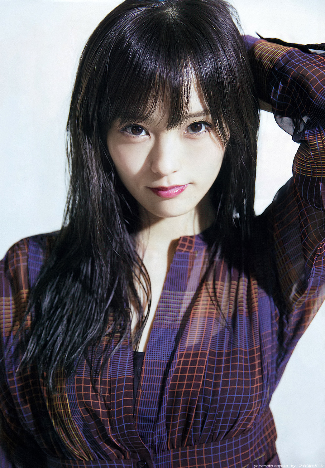 G 山本彩 181-186e グラビア・水着画像 4枚目