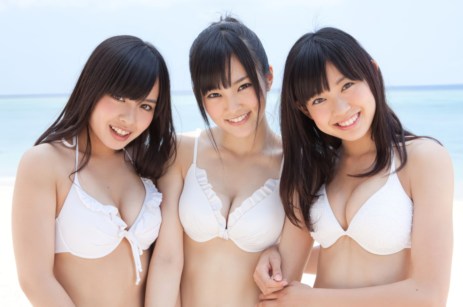 NMB48 山本彩 渡辺美優紀 山田菜々 青春のグラビア 3枚目