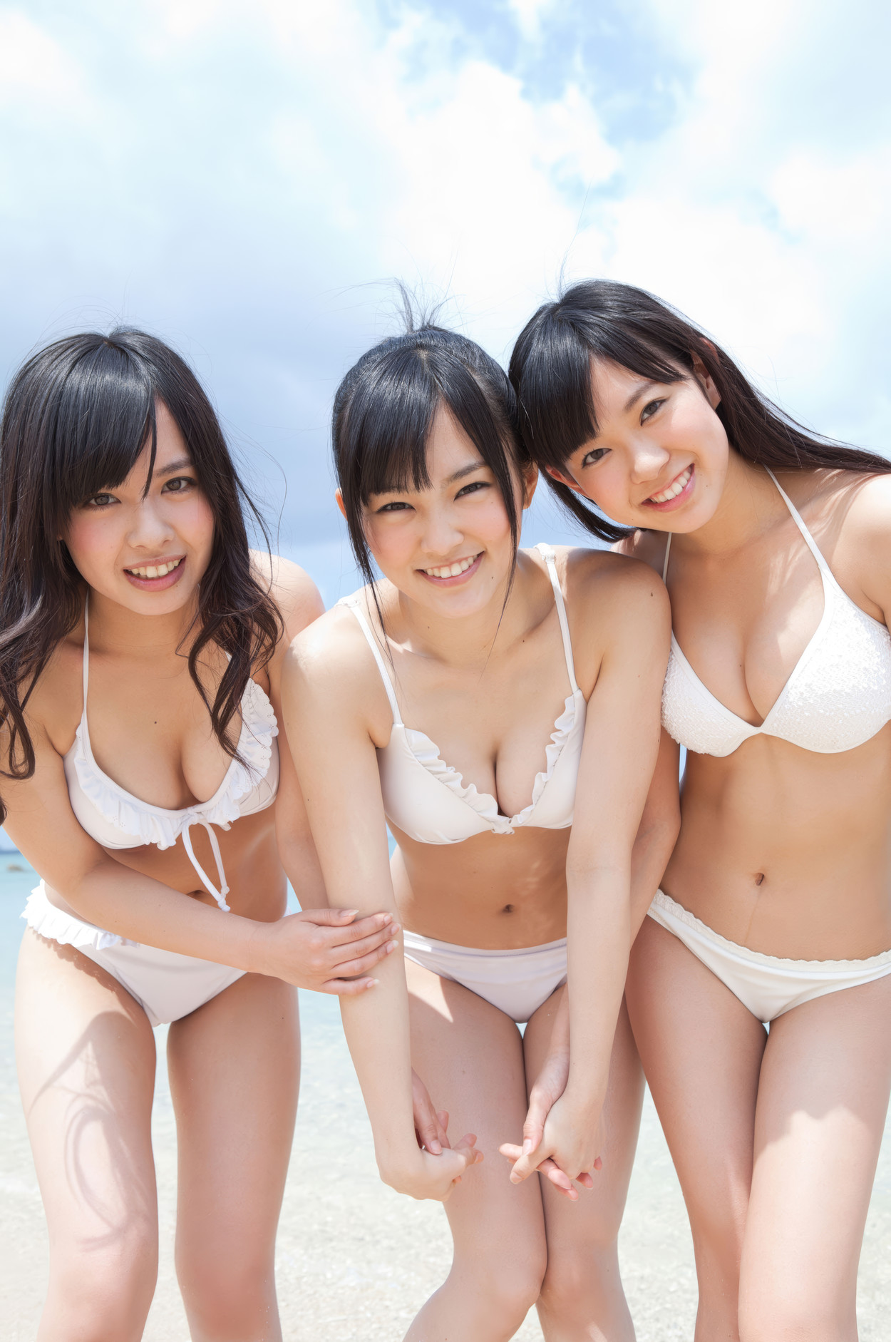 NMB48 山本彩 渡辺美優紀 山田菜々 青春のグラビア 4枚目