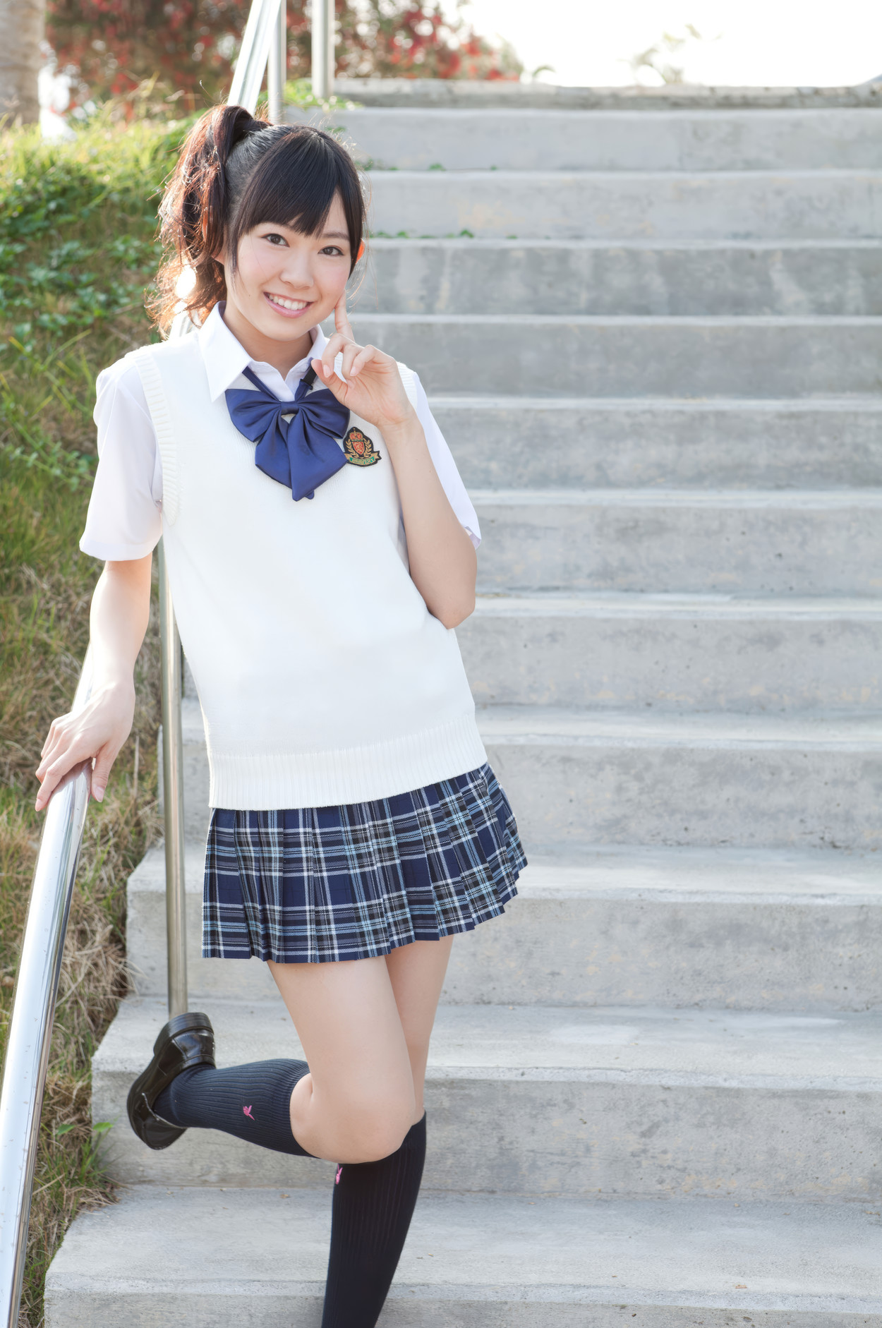 NMB48 山本彩 渡辺美優紀 山田菜々 青春のグラビア 5枚目