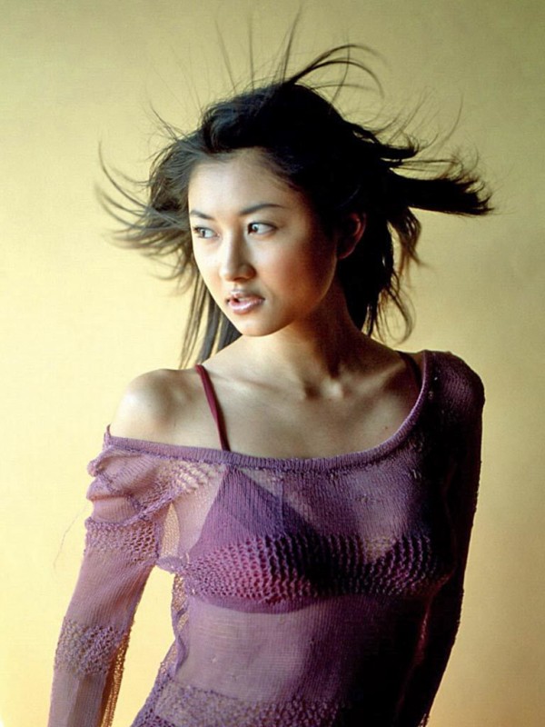 菊川怜 ビキニ画像!若い頃の美しさと抜群スタイルがたまらない! 16枚目