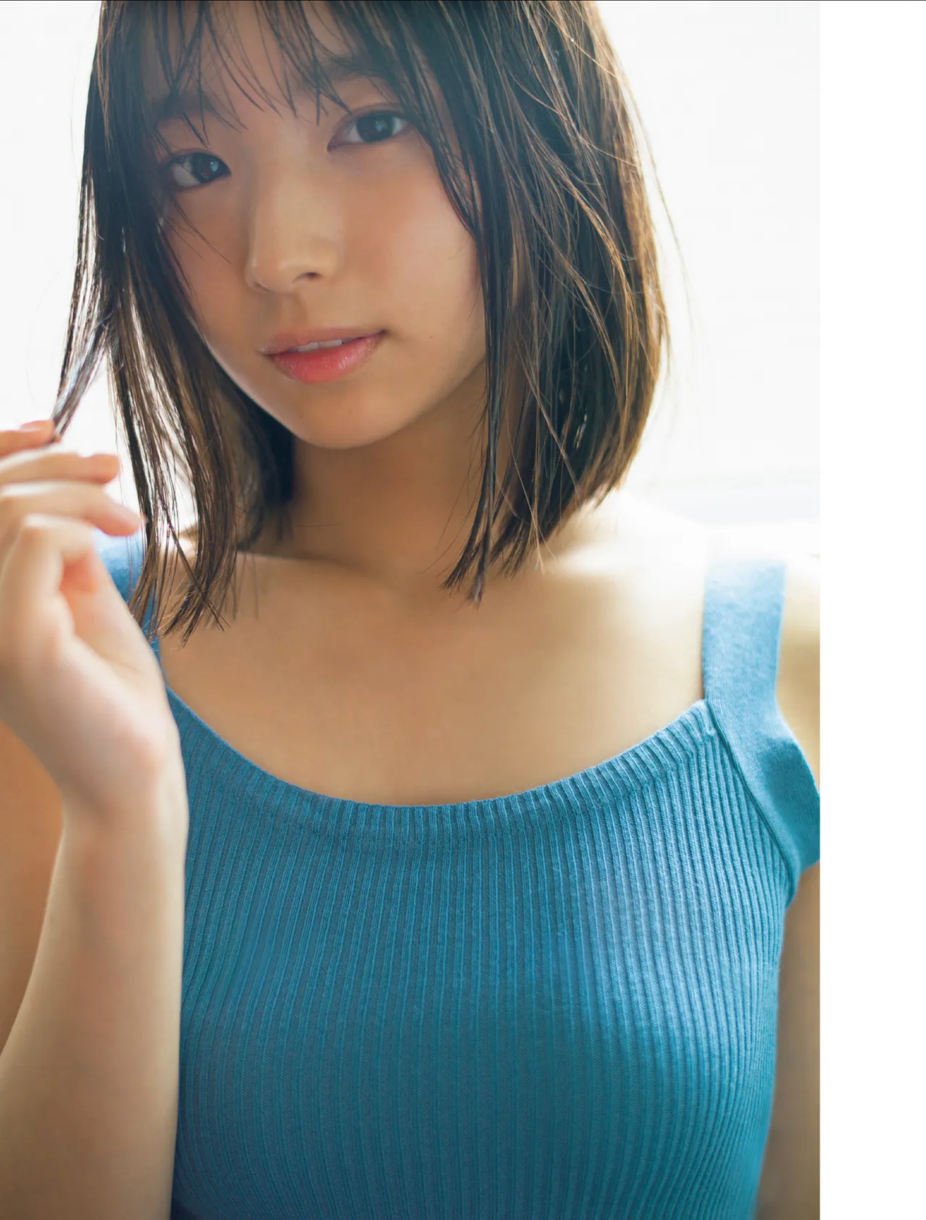 FRIDAY 2025.11.28-12.05. 日向坂. 大野愛実 6枚目