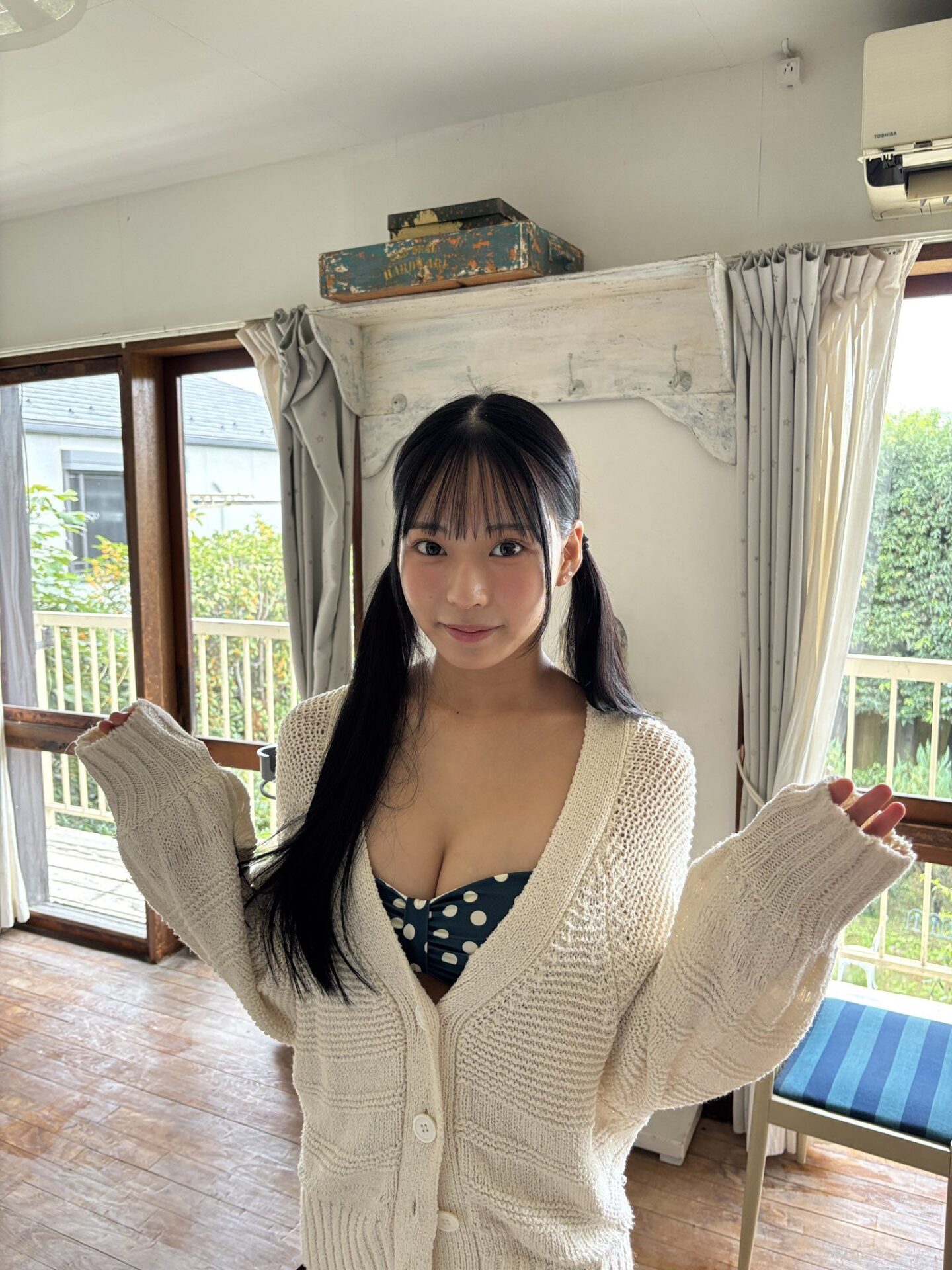 奥村桃夏 水着画像グラビア 超大型新人ぴちぴちピュアガール 5枚目