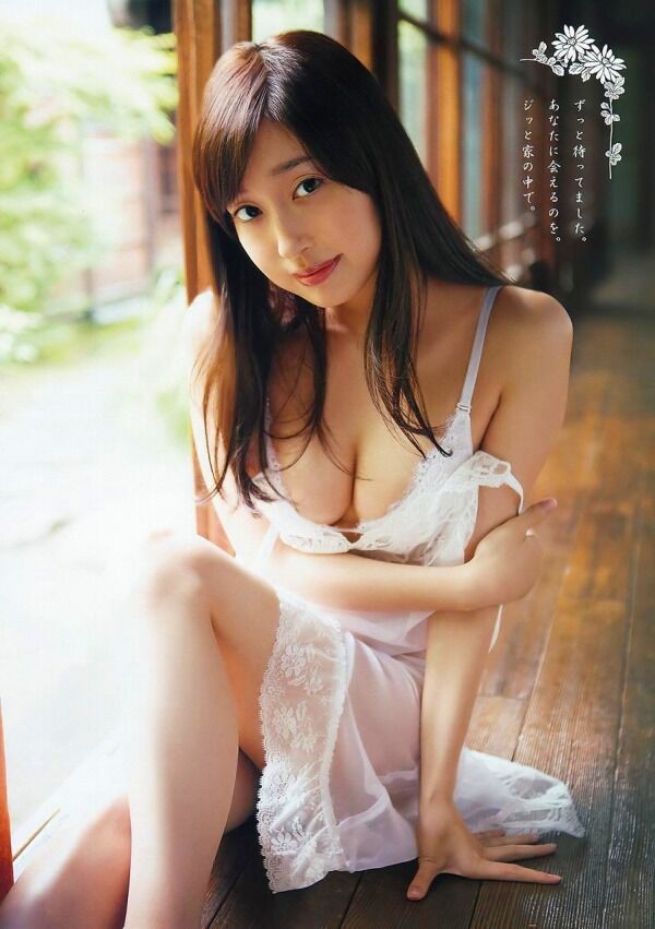 寺田御子 ビキニ画像!かわいさと抜群スタイルがたまらない! 17枚目