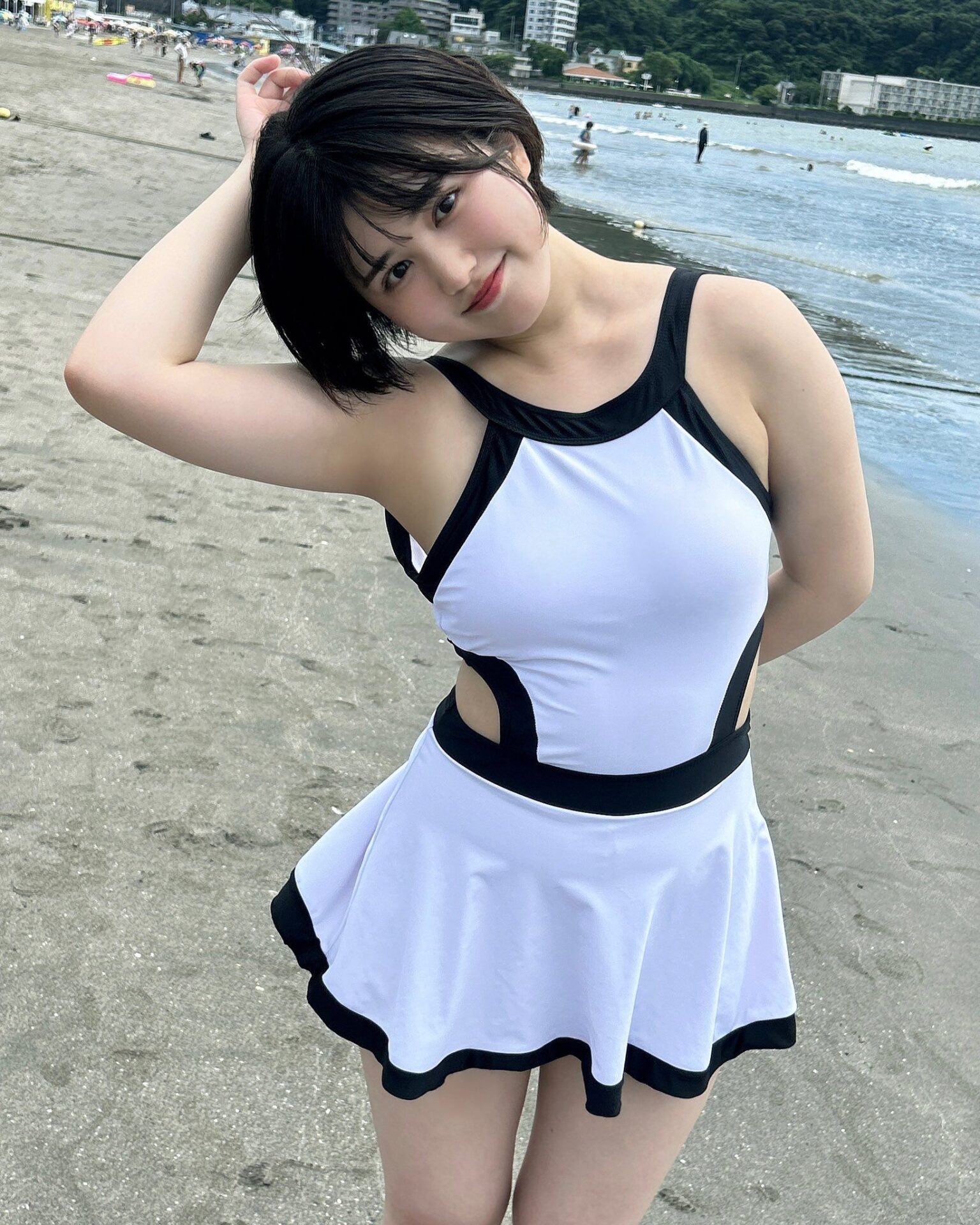 池田レイラ 水着画像グラビア 10枚目