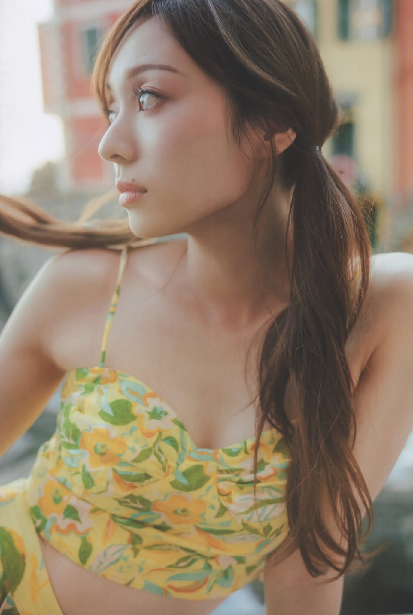 梅澤美波(うめざわみなみ)グラビア水着画像 3枚目