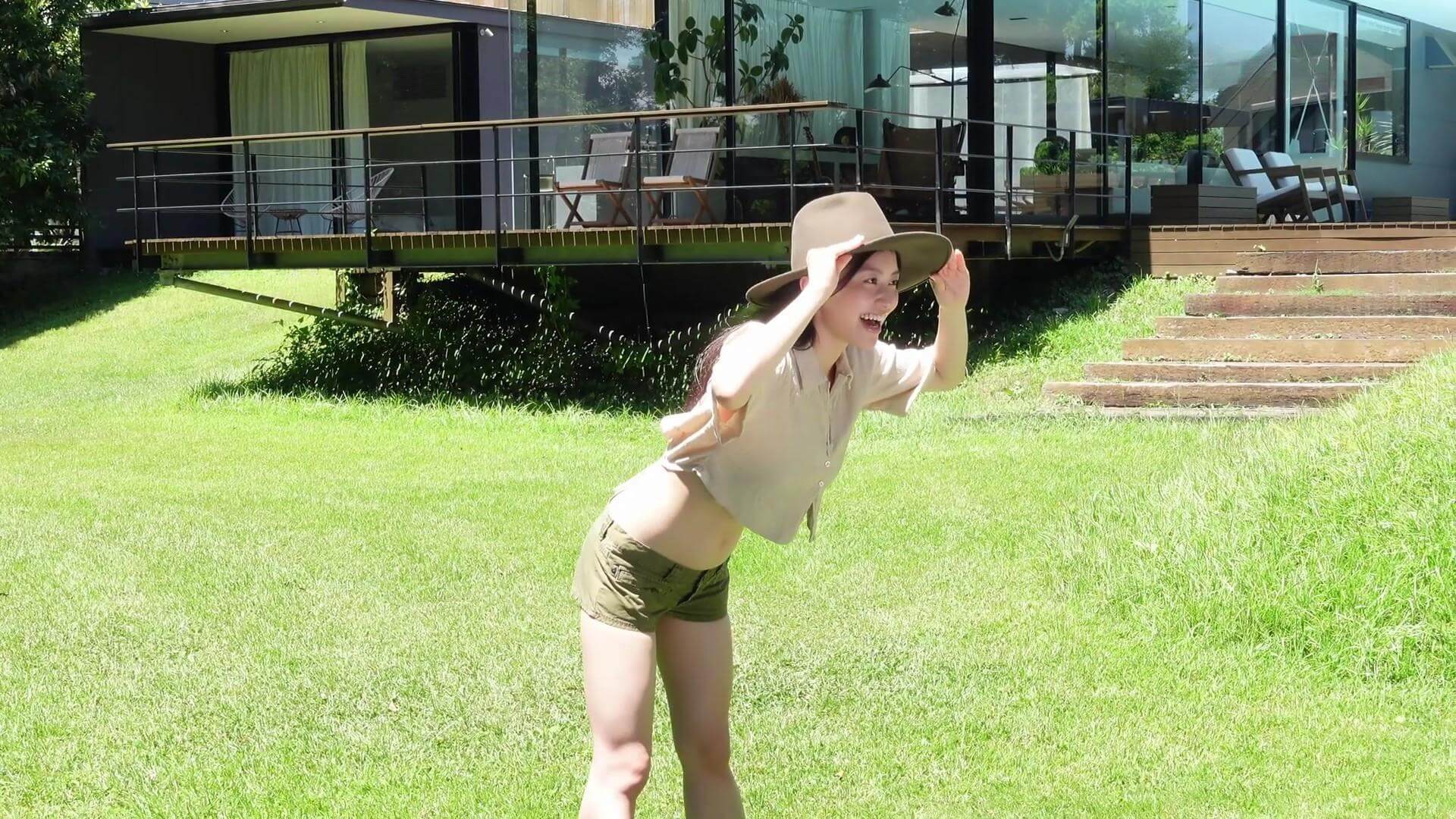 矢野なつ美 水着グラビア画像最新 20枚目