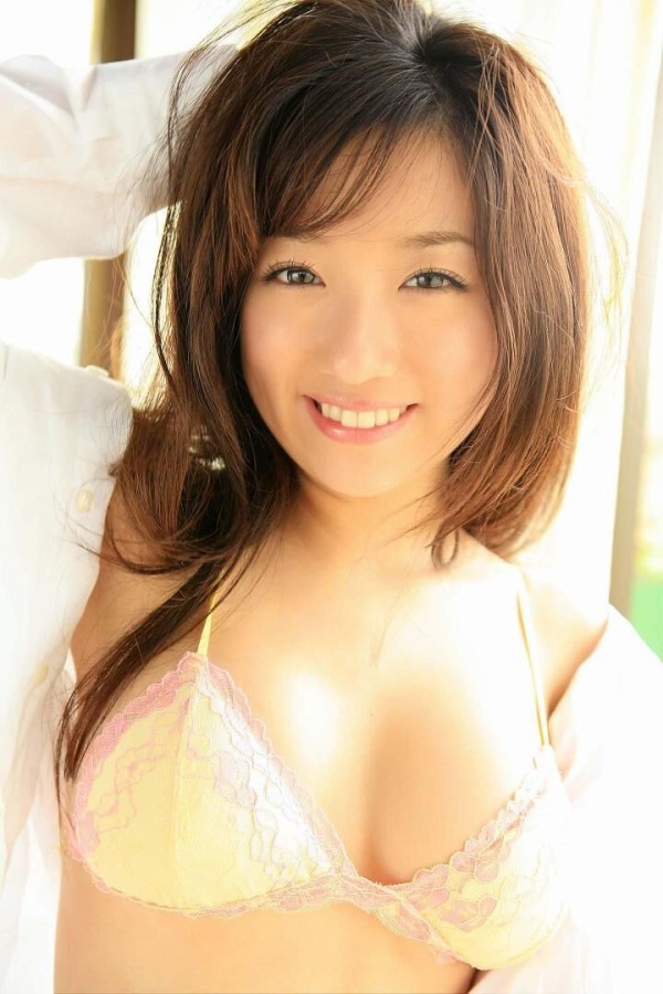 大友さゆり ビキニ画像!若い頃のかわいさと抜群スタイルがたまらない! 2枚目