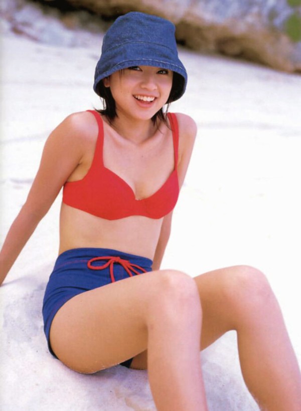鈴木亜美 グラビア画像!若い頃のかわいさと美スタイルがたまらない! 25枚目