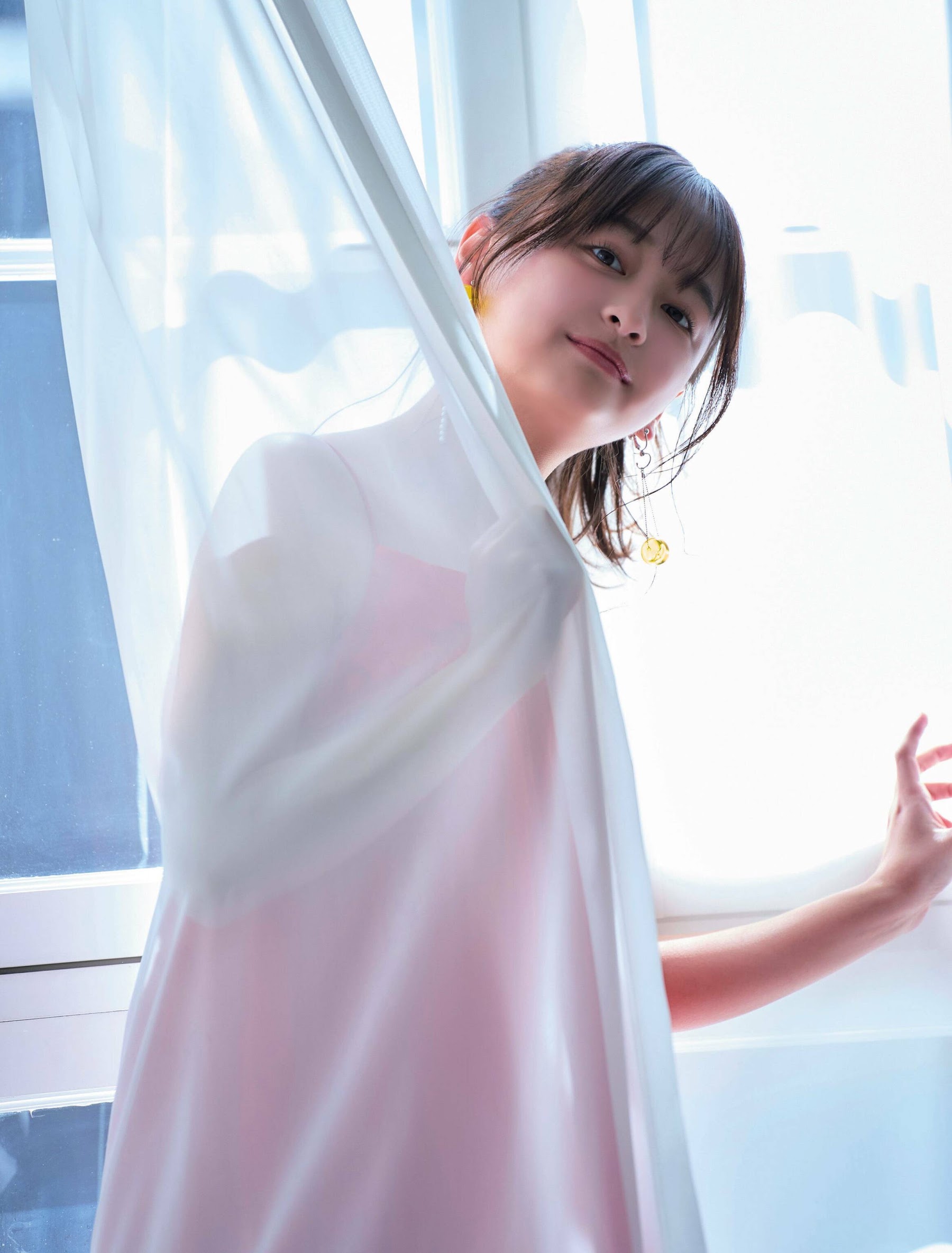 Flash 2024.05.07-14 No.1730 影山優佳「silence」 2枚目