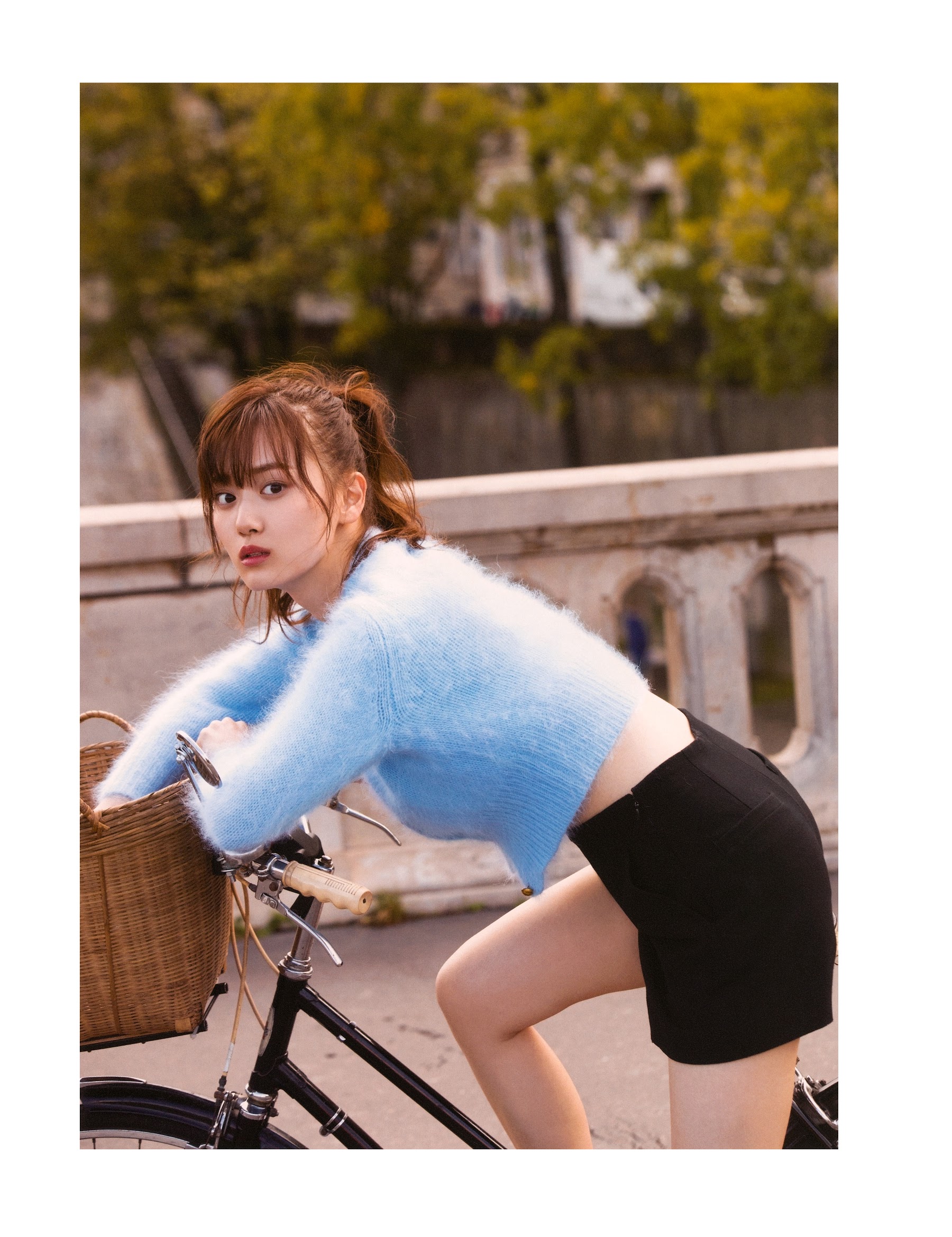 乃木坂46 山下美月1st写真集「忘れられない人」 16枚目