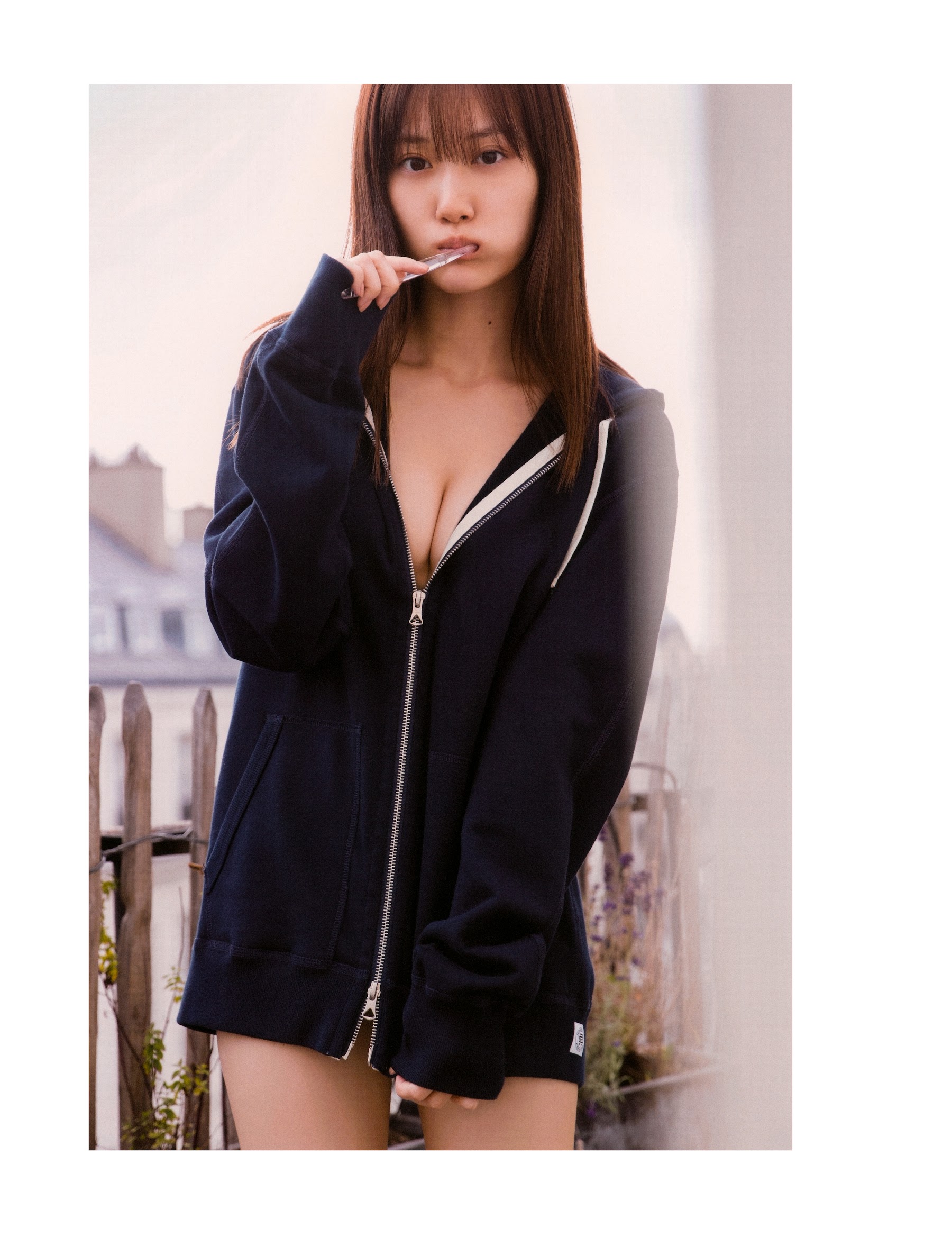 乃木坂46 山下美月1st写真集「忘れられない人」 27枚目