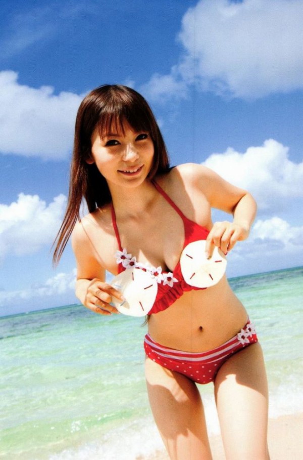 中川翔子 ビキニ画像!若い頃のかわいさと美スタイルがたまらない! 7枚目