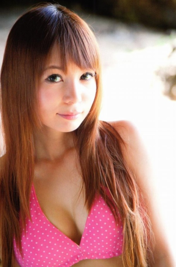 中川翔子 ビキニ画像!若い頃のかわいさと美スタイルがたまらない! 16枚目