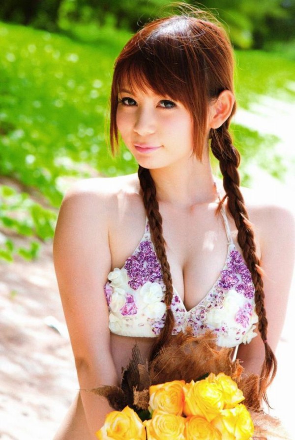 中川翔子 ビキニ画像!若い頃のかわいさと美スタイルがたまらない! 28枚目