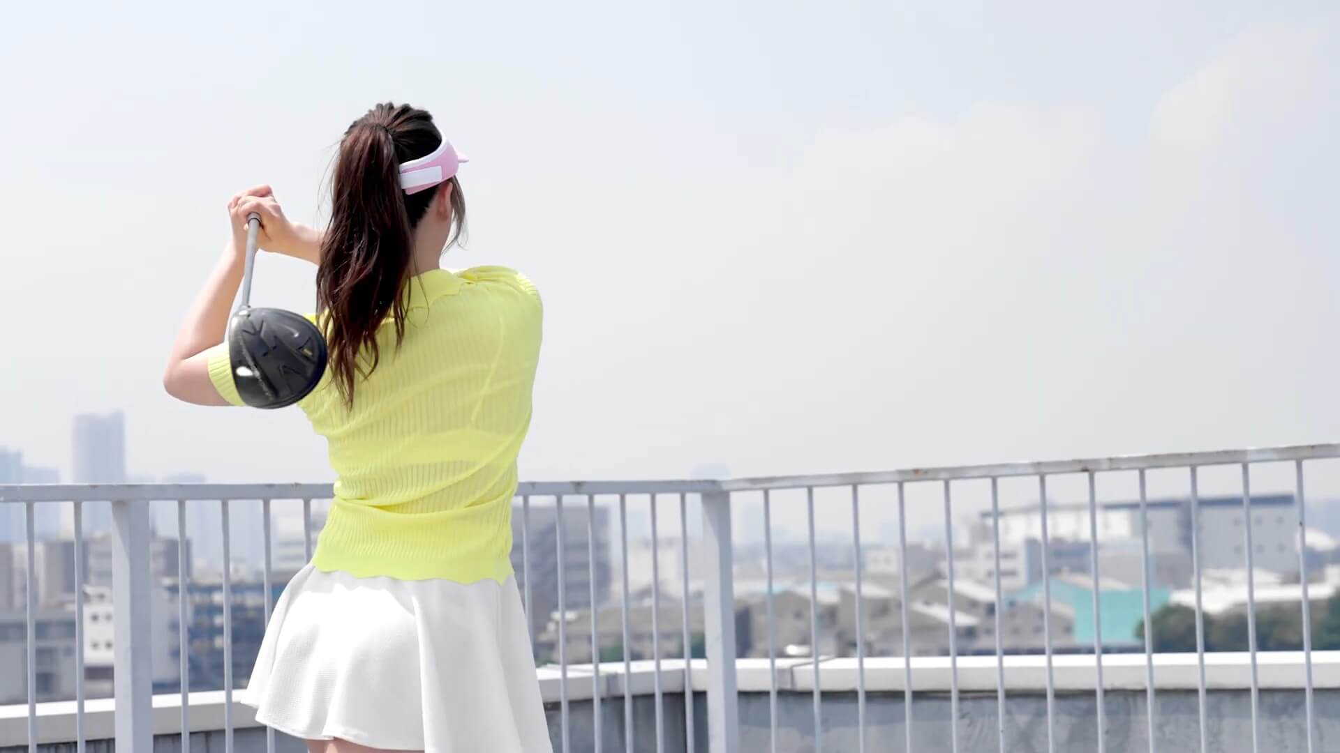 元NMB48石田優美の水着グラビア!抜群のプロポーションを徹底解剖 13枚目