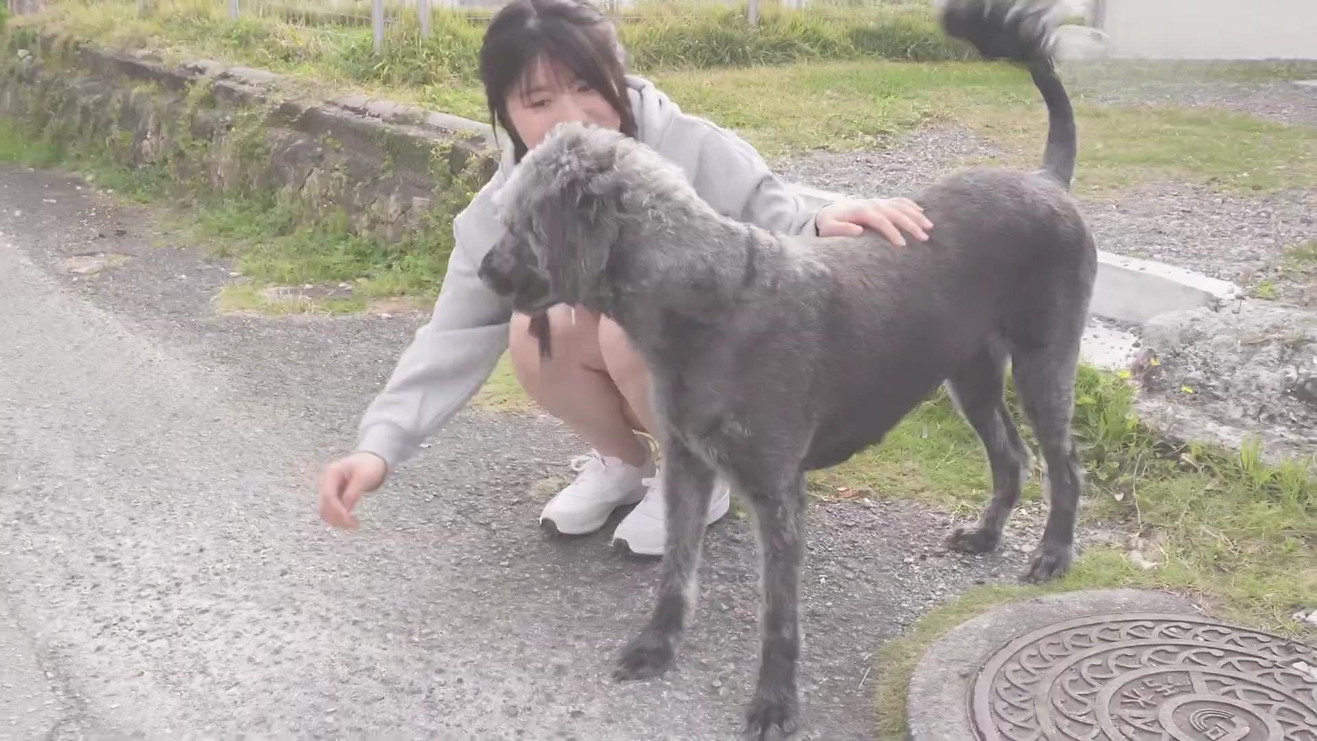 2026年最強の新人・加藤玲菜、圧巻の水着グラビア解禁!ヤンマガ表紙を飾った“看護学生”の素顔 12枚目
