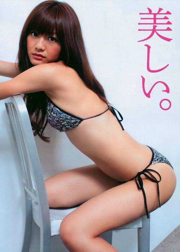 さとう里香 ビキニ画像!若い頃のかわいさと抜群スタイルがたまらない! 16枚目