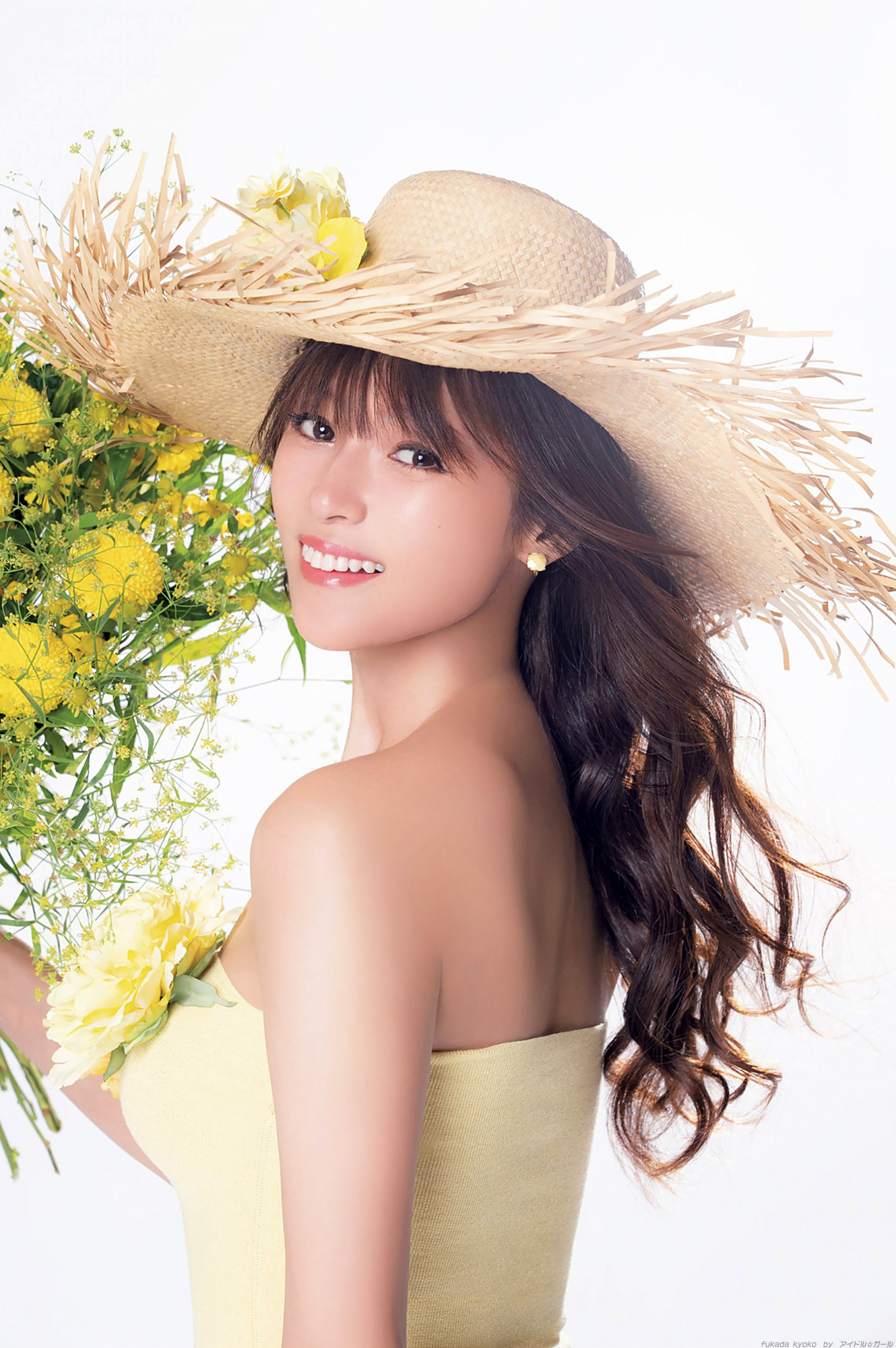 G 深田恭子 211-216e グラビア・水着画像 3枚目