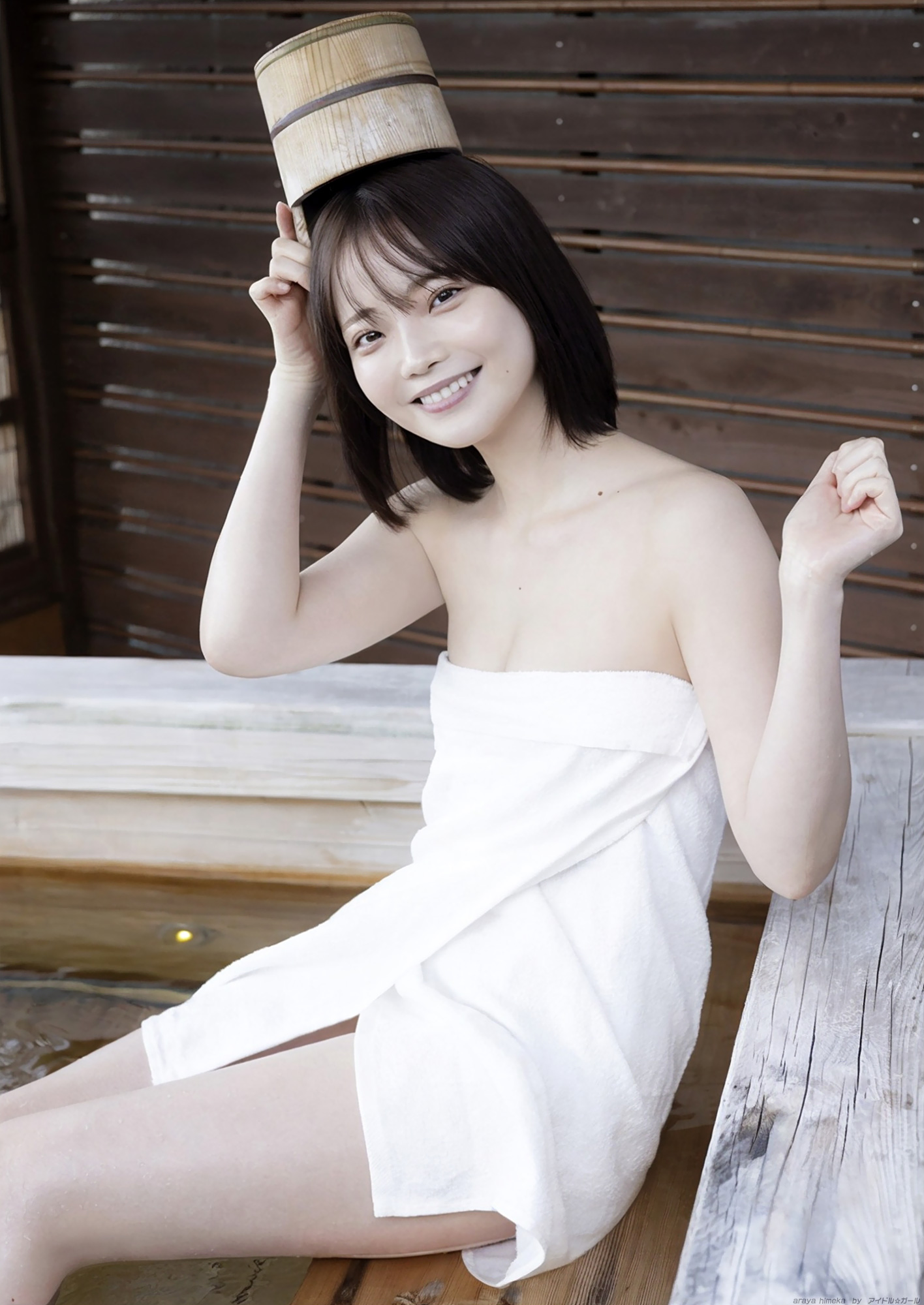 G 新谷姫加 081-090 グラビア・水着画像 1枚目
