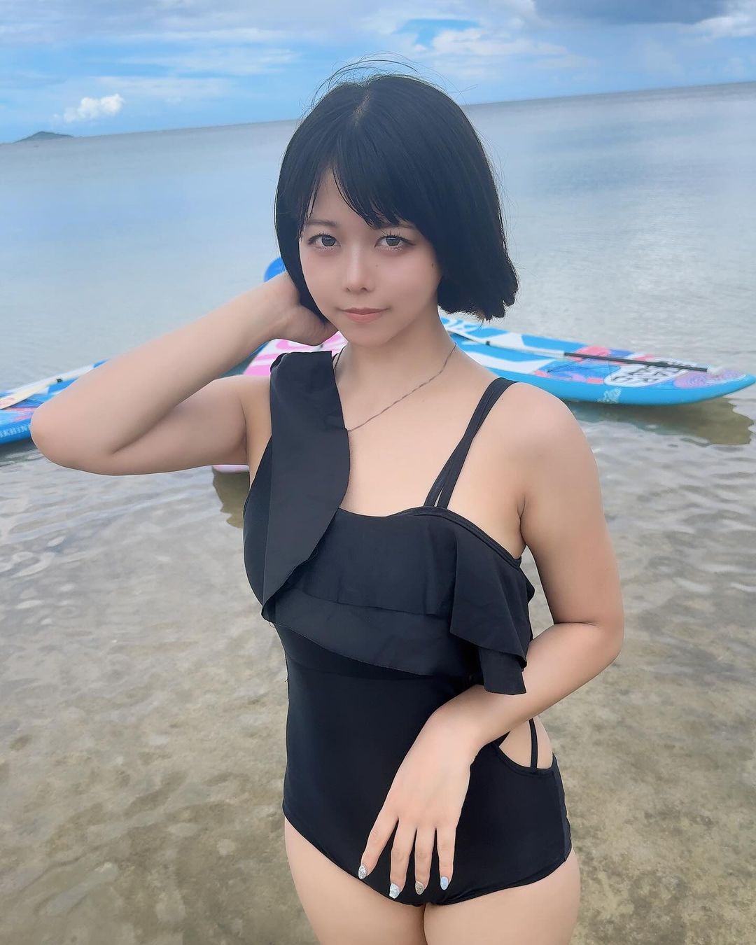 ちなぷぷ 水着グラビア画像限界酒飲み大学生TikToker 6枚目