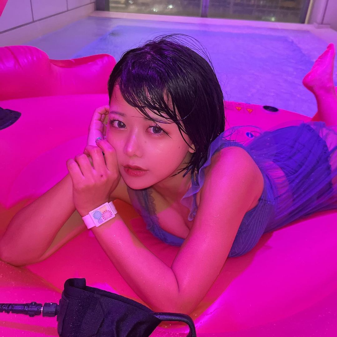 ちなぷぷ 水着グラビア画像限界酒飲み大学生TikToker 14枚目