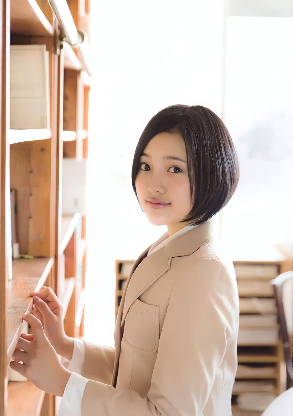 生田絵梨花、兒玉遥 《Graduation 高校卒業》[PB写真集] 15枚目