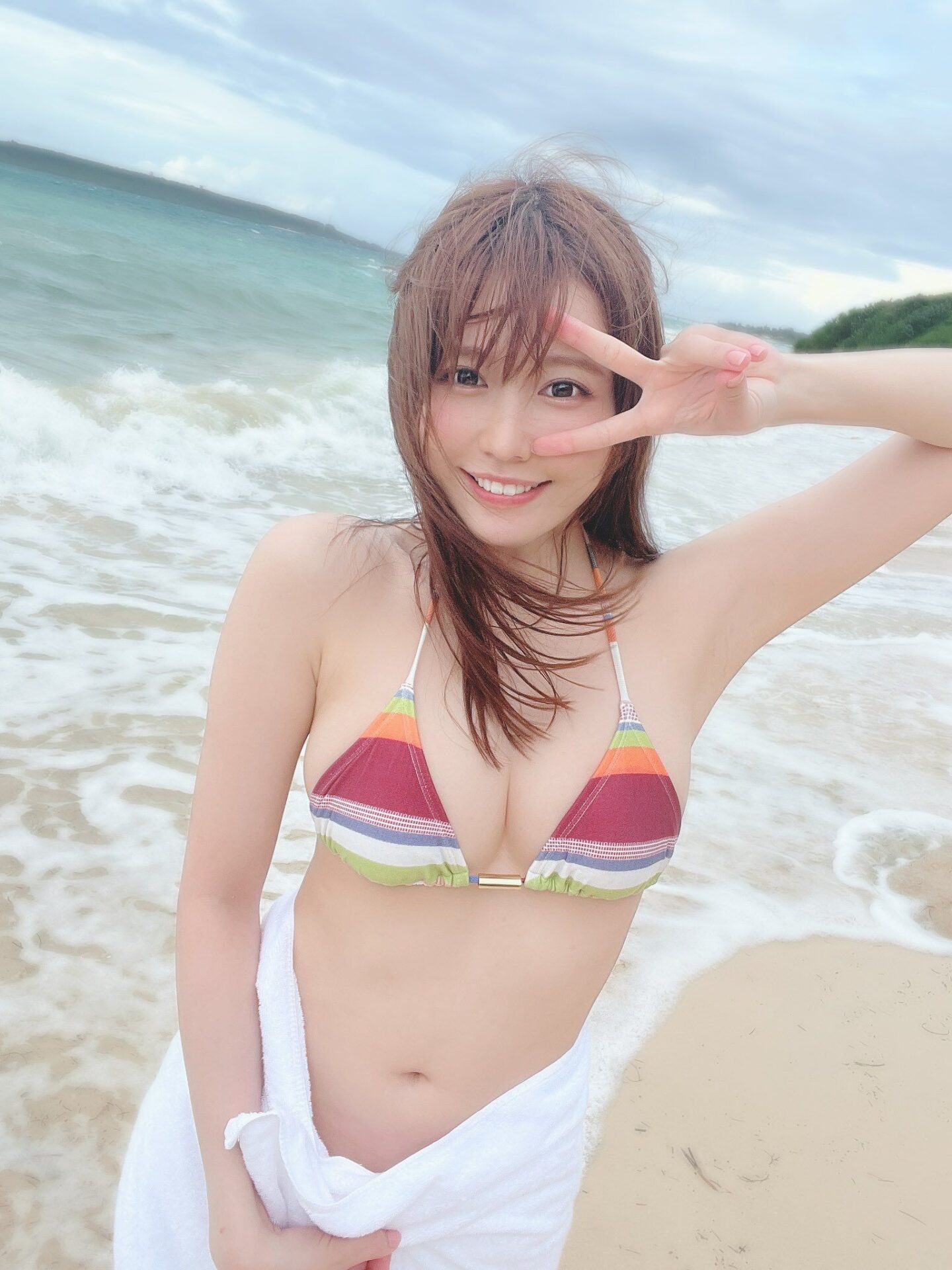 有村架純似の美女”こと小日向ゆか水着グラビア画像 7枚目