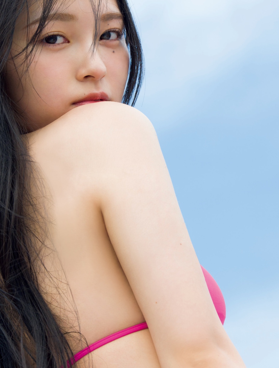 桐原美月 最新グラビア水着画像② 17枚目