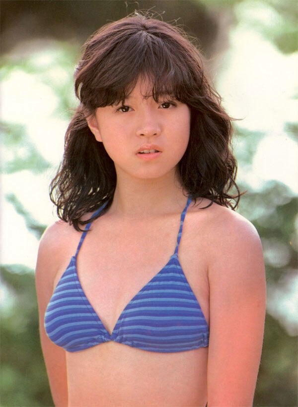 中森明菜 ビキニ画像!若い頃のかわいさがたまらない! 13枚目