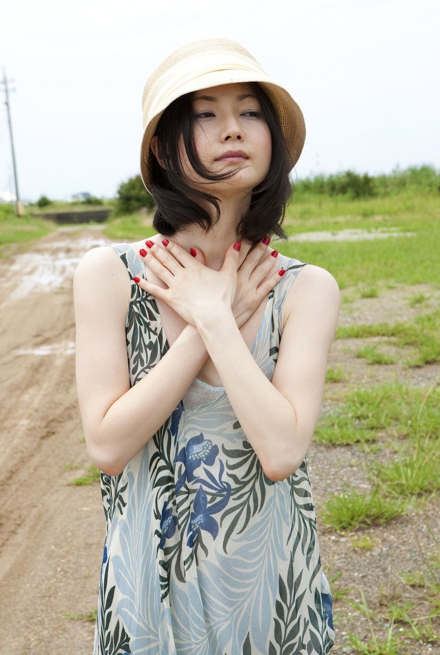 遠山景織子 グラビア画像!透明感あふれる美しさが魅力! 28枚目
