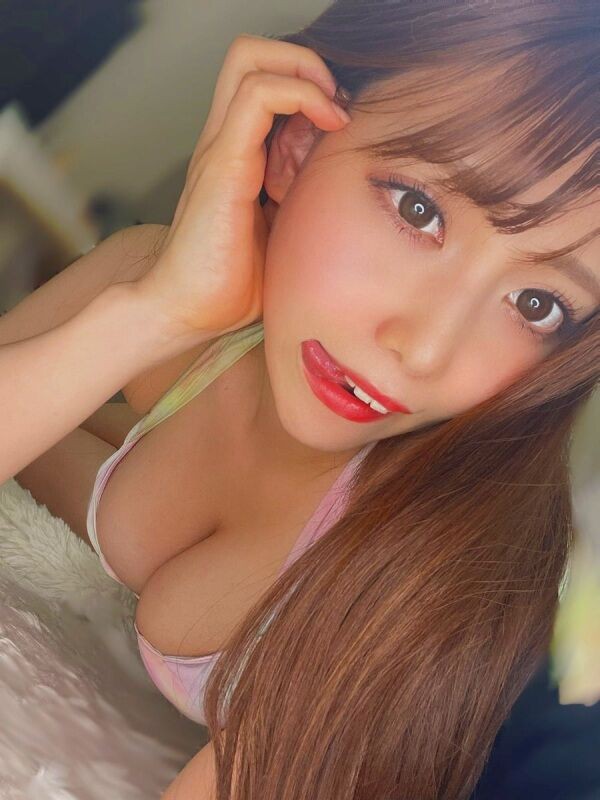 白石陽菜 ビキニ画像!かわいさと抜群スタイルがたまらない! 19枚目