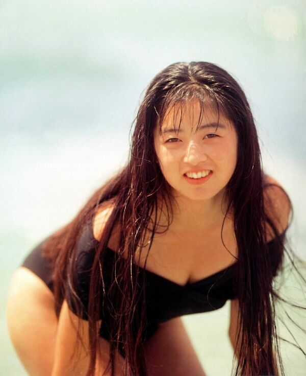 高岡早紀 水着画像!若い頃の美しさがたまらない! 25枚目