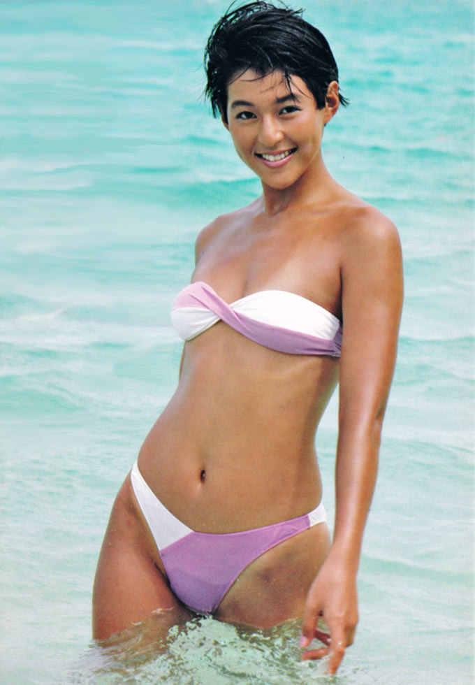 鈴木保奈美 ビキニ画像!若い頃のかわいさがたまらない! 27枚目
