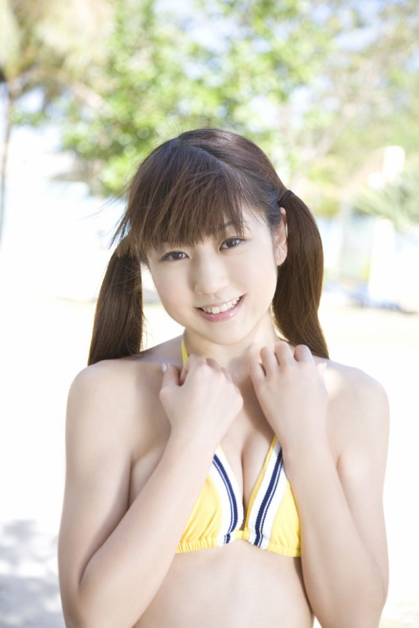 中村知世 ビキニ画像!若い頃のかわいさと美ボディがたまらない! 10枚目