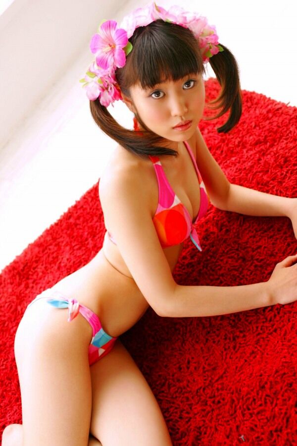 中村知世 ビキニ画像!若い頃のかわいさと美ボディがたまらない! 23枚目