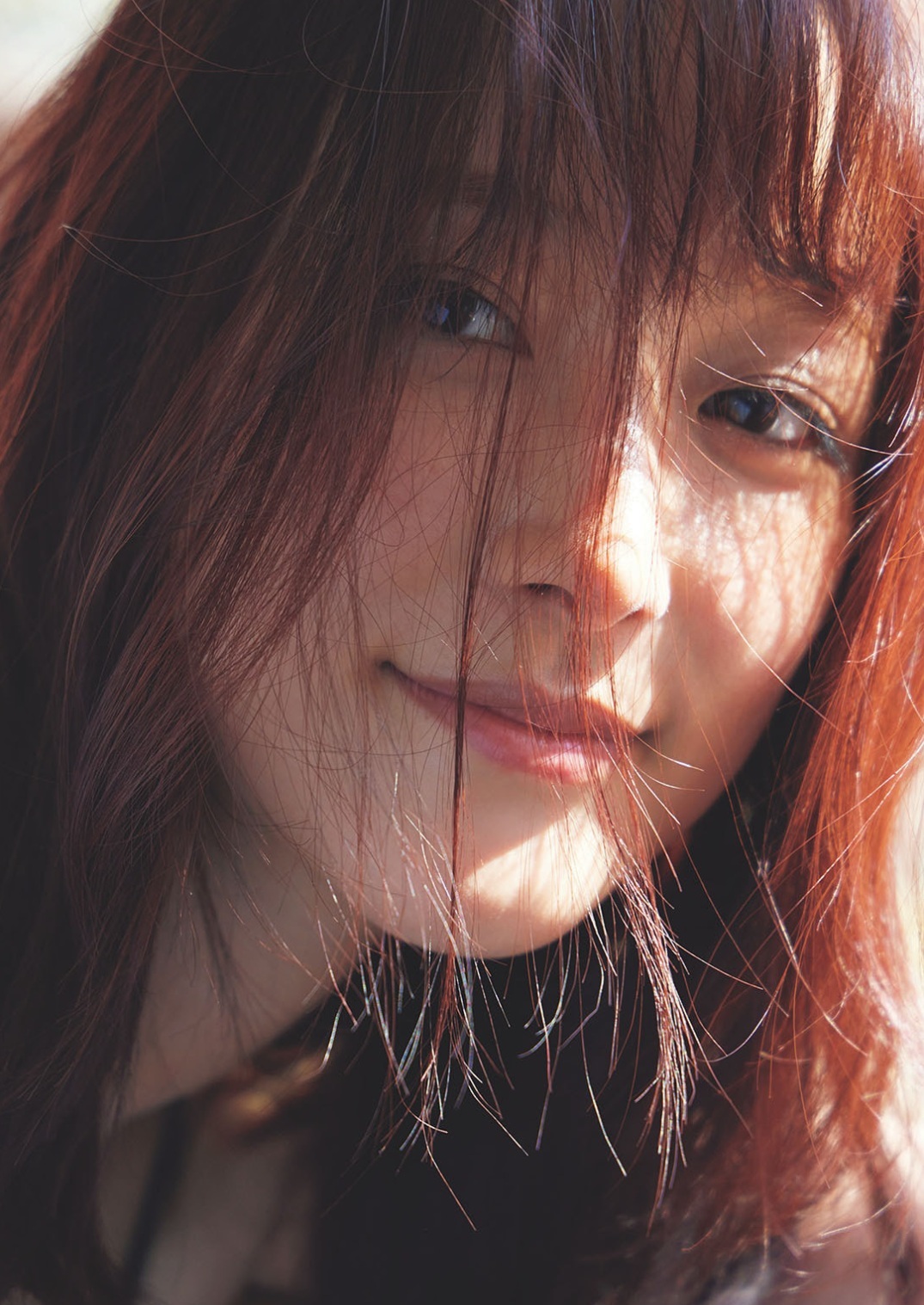 Weekly Playboy 山崎あみ「Ray of Light」 グラビア水着画像 2枚目