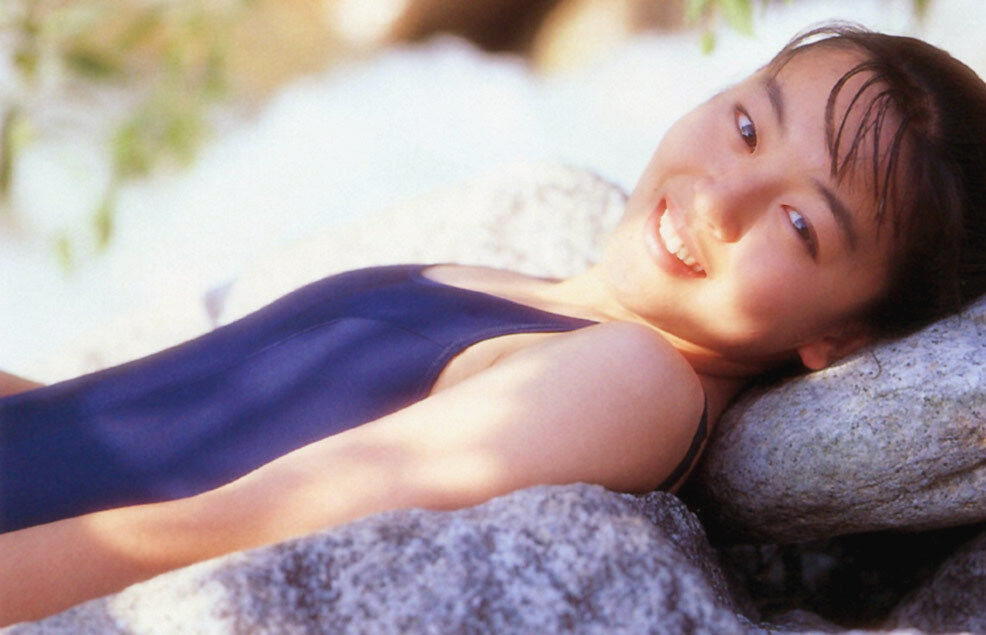 酒井美紀 水着グラビア画像!若い頃のかわいさがたまらない! 3枚目