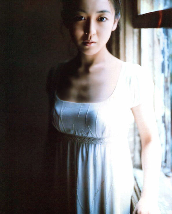 酒井美紀 水着グラビア画像!若い頃のかわいさがたまらない! 15枚目