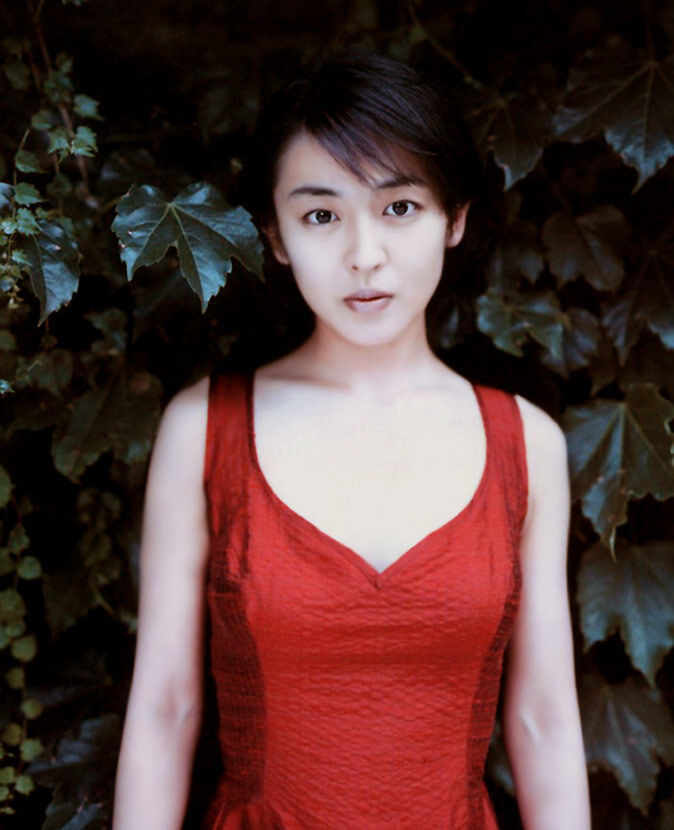 酒井美紀 水着グラビア画像!若い頃のかわいさがたまらない! 25枚目