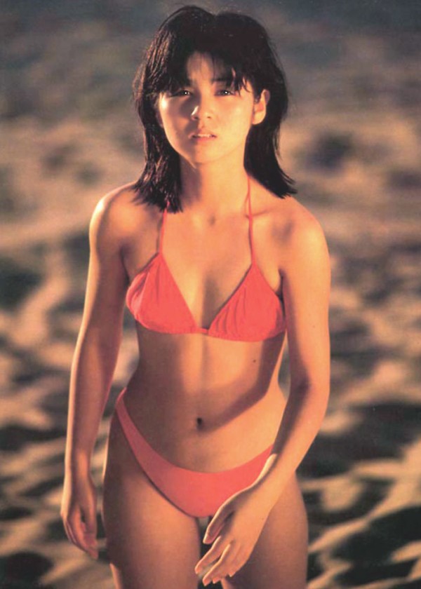 佐野量子 ビキニ画像!若い頃のかわいさがたまらない! 30枚目