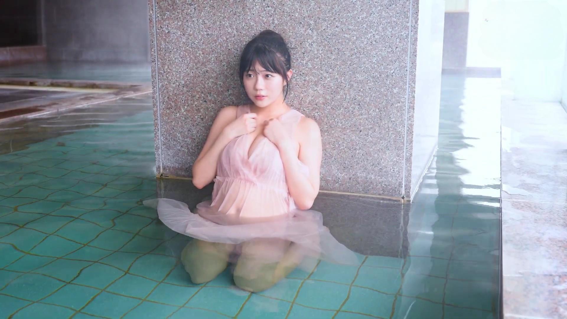 工藤理子 温泉入浴水着グラビア 27枚目