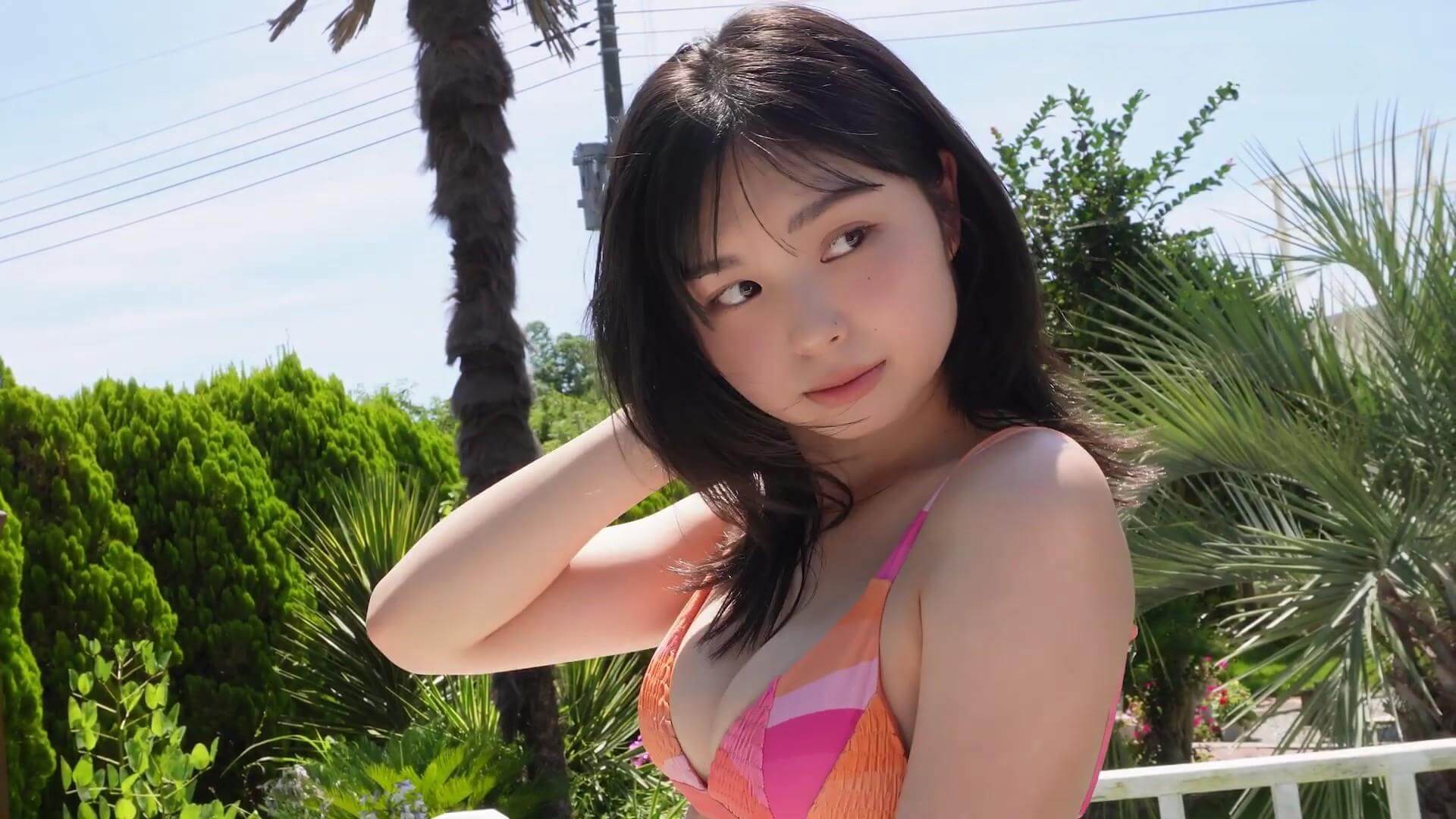 小島のり佳が水着グラビアで見せた奇跡のプロポーション!18歳新星の魅力全開 13枚目