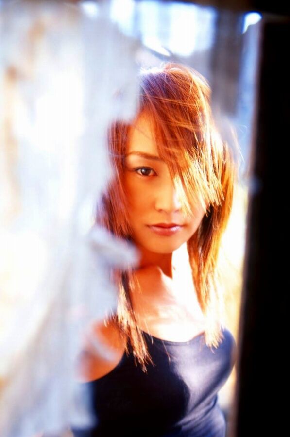 矢田亜希子 グラビア画像!若い頃のかわいさと美スタイルがたまらない! 4枚目