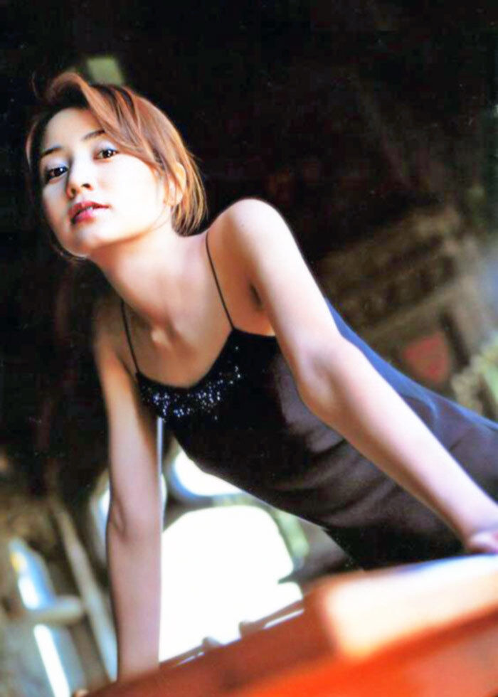 矢田亜希子 グラビア画像!若い頃のかわいさと美スタイルがたまらない! 13枚目