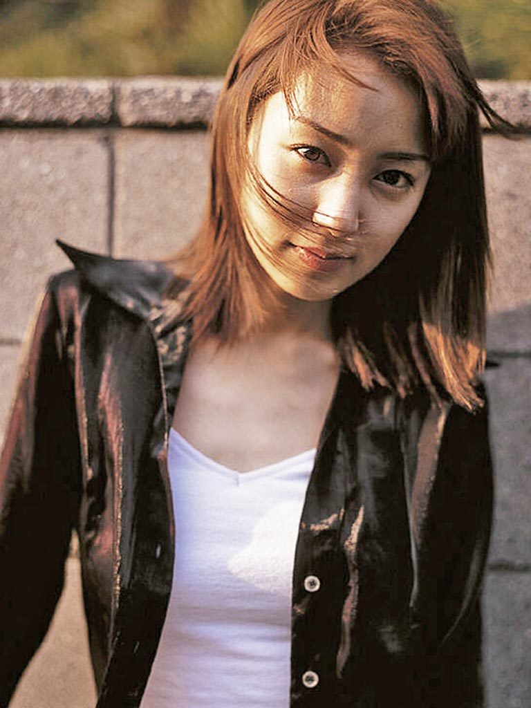 矢田亜希子 グラビア画像!若い頃のかわいさと美スタイルがたまらない! 27枚目