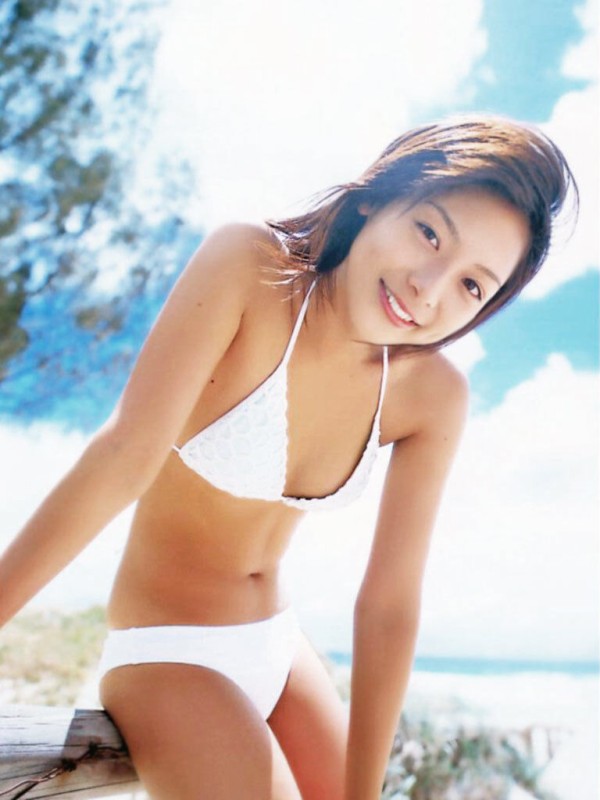 相武紗季 ビキニ画像!若い頃のかわいさと美スタイルがたまらない! 3枚目