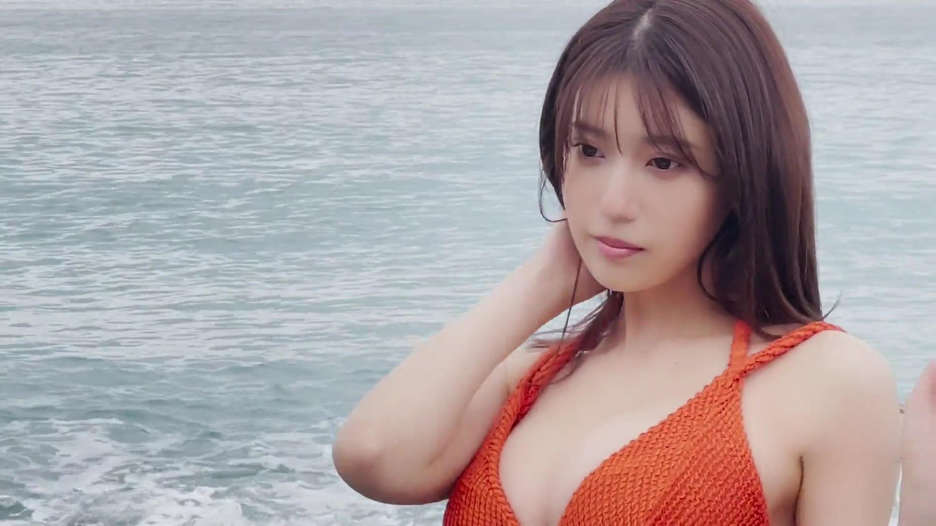 阿部なつき 水着画像 2枚目